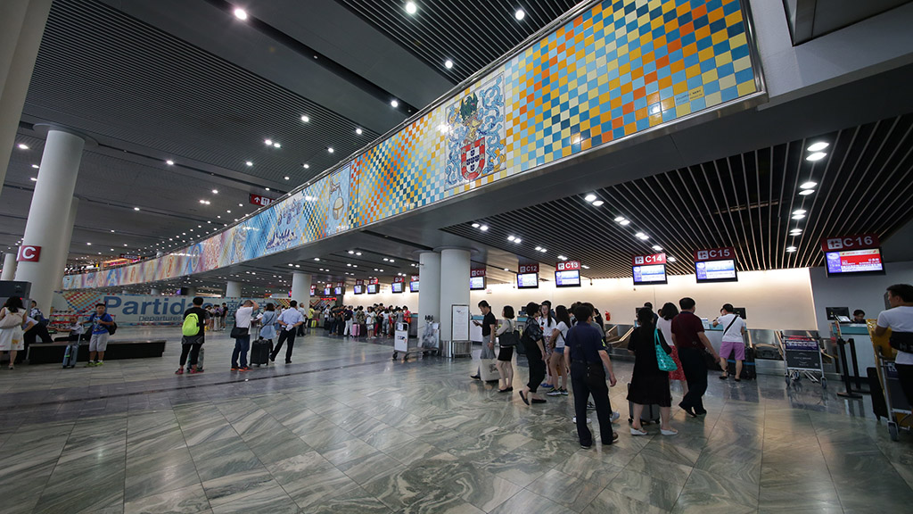 Arriving at Macau International