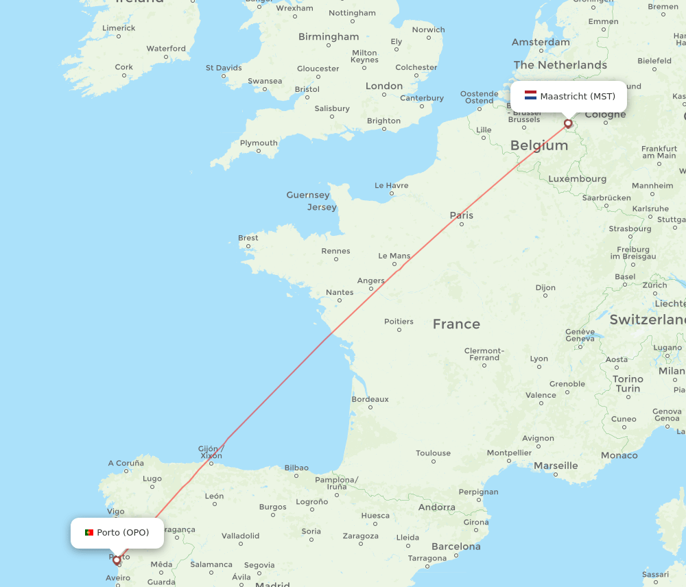 Maastricht - Porto route map and flight paths