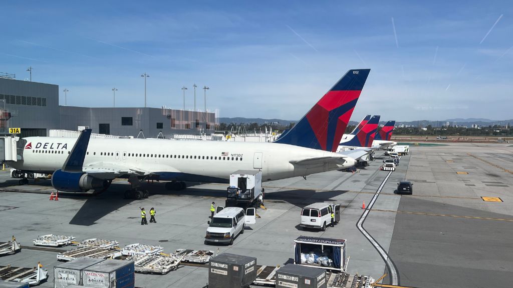 delta air lines routes